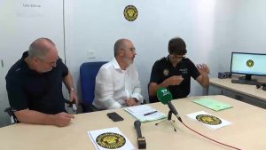 El alcalde y el jefe de la Policía Local de Benejúzar niegan problemas de seguridad en el municipio