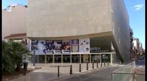 40.000 euros costará reabrir el teatro municipal de Torrevieja tras más de año y medio cerrado