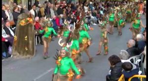 Cerca de 40 comparsas participarán en el desfile-concurso del Carnaval de Torrevieja