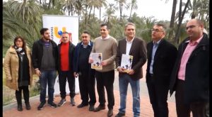 Un libro recupera las técnicas culturales y tradicionales del Palmeral de Orihuela