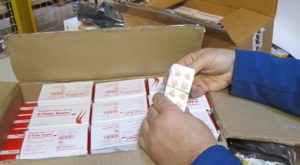 La Guardia Civil interviene en el Aeropuerto de Alicante envíos de medicamentos falsificados