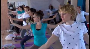 El yoga, protagonista de un festival a orillas del mar Mediterráneo