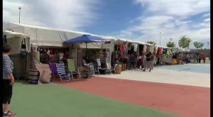 El mercadillo de Torrevieja se estrena en su nueva ubicación