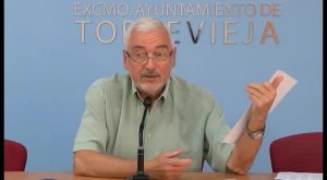 El alcalde se defiende de las acusaciones del PP al respecto del servicio de basuras