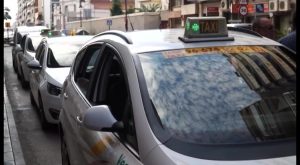 Los taxistas de nueve municipios de la Vega Baja se unen para mejorar el servicio