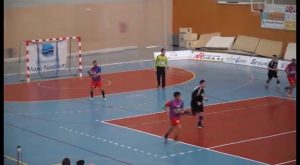 Los clubes de balonmano de Torrevieja y Almoradí empataron