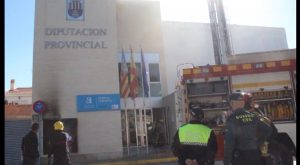 La Policía Local de Rojales coordina los trabajos de seguridad ante un incendio