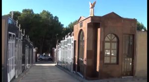 Roban imágenes religiosas en el cementerio de Redován