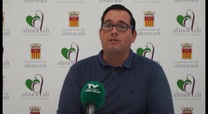 Treinta y nueve personas de Almoradí consiguen empleo municipal a través de programas especiales