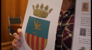 El Pleno de Orihuela aprueba el proyecto para cambiar el escudo de la ciudad