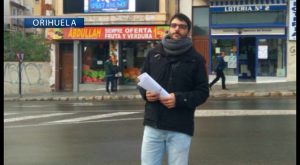 Karlos Bernabé: «¿Queremos convertir las calles de Orihuela en un cutre anuncio de teletienda?»