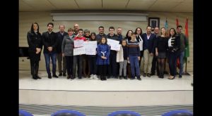 Pilar de la Horadada entrega el Escudo de Oro del municipio a dos grandes donantes de España