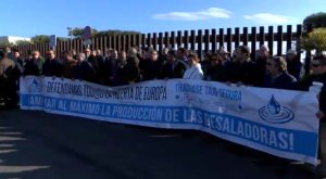 Porque sin agua, desierto y paro. Defendamos la Huerta de Europa