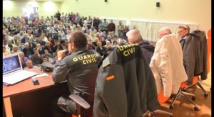 Más de 300 jubilados asisten en Rojales a una charla ofrecida por la Guardia Civil