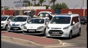 Reunión con representantes de las asociaciones de taxistas de Orihuela