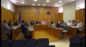 El Pleno de Orihuela solicita a Conselleria las competencias para la ampliación del IES Tháder