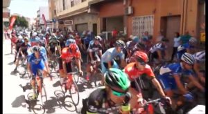 Pilar de la Horadada, salida de la tercera y última etapa en la 33º Vuelta Ciclista a Alicante