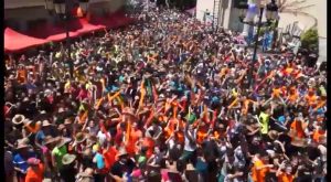 El Festival del Chupinazo de Catral reúne a miles de personas