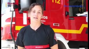 Nadia Serrano se estrena como bombera en un incendio declarado en un restaurante del Pilar