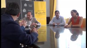 La Cámara de Comercio de Orihuela y el Ayuntamiento irán de la mano tras firmar un convenio