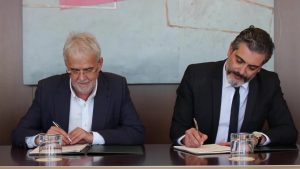 El Consell y Callosa firman un convenio para la regeneración urbana y rehabilitación de 95 viviendas