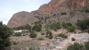 Rescatan a dos menores atrapados en la sierra de Redován