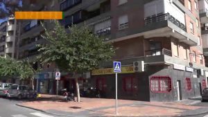 Hallan el cadáver de una mujer en el patio de luces de un edificio en Orihuela