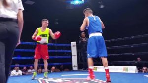 La concejalía deTurismo patrocina al equipo de boxeo de Guardamar que participa en la liga nacional