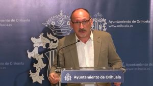 Orihuela ordena demoler obras por vulnerar la legalidad