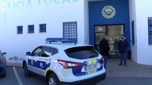 Los sindicatos policiales de Orihuela piden la apertura de la galería de tiro