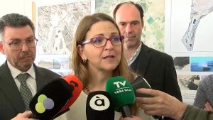 La Consellera de Medio Ambiente apoya a los citriagricultores en su quejas a la UE