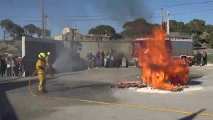 El Colegio de Hurchillo recupera la tradición fallera de Orihuela