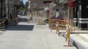 Las obras de la calle principal de Benejúzar obligan a desviar el tráfico