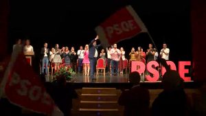 El PSOE de Almoradí presenta su candidatura en el Teatro Cortés