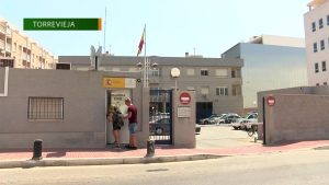 La Guardia Civil detiene en Torrevieja a un hombre como presunto autor del apuñalamiento de su hijo