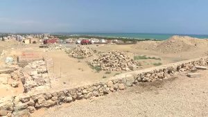 Obras de rehabilitación en la muralla del castillo de Guardamar del Segura