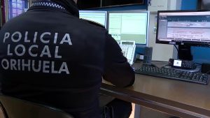 Tres detenidos en Orihuela y actuación contra la venta ambulante de alimentos en Guardamar