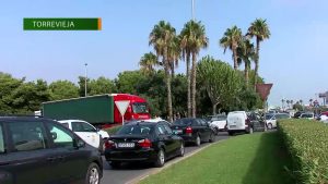 Muere una mujer atropellada por un camión mientras cruzaba un paso de peatones en Torrevieja