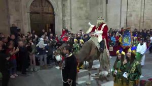 Los Reyes Magos llenan de magia y regalos Orihuela