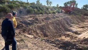 El Ayuntamiento inicia los trabajos de urgencia del dragado de la desembocadura