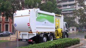Orihuela renueva el Parque Móvil con nuevos camiones de Residuos Sólidos Urbanos