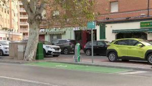 Orihuela y Guardamar instalan puntos de recarga de vehículos eléctricos