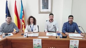 Torrevieja Salud promueve la actividad física para mejorar la salud de los vecinos de San Miguel