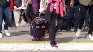 Así ha sido el último día de clase para los estudiantes de la Vega Baja antes de la cuarentena