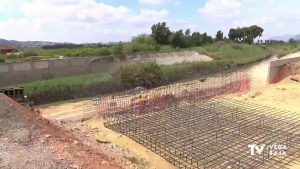 Finalizan las obras de reconstrucción del muro de Almoradí a falta de trabajos auxiliares