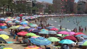 Los ayuntamientos se enfrentan a una contrarreloj para poder reabrir sus playas en la fase 2