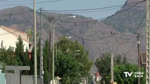 Llega la iluminación a los puentes sobre la línea del AVE en Orihuela