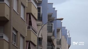 La Generalitat adquiere 13 viviendas en la Vega Baja para atender las necesidades habitacionales