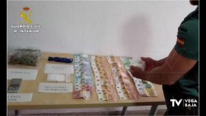 La Guardia Civil desactiva cinco puntos de venta de droga al menudeo en Torrevieja