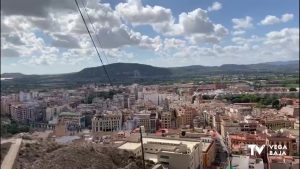 Orihuela celebra su día grande... como puede